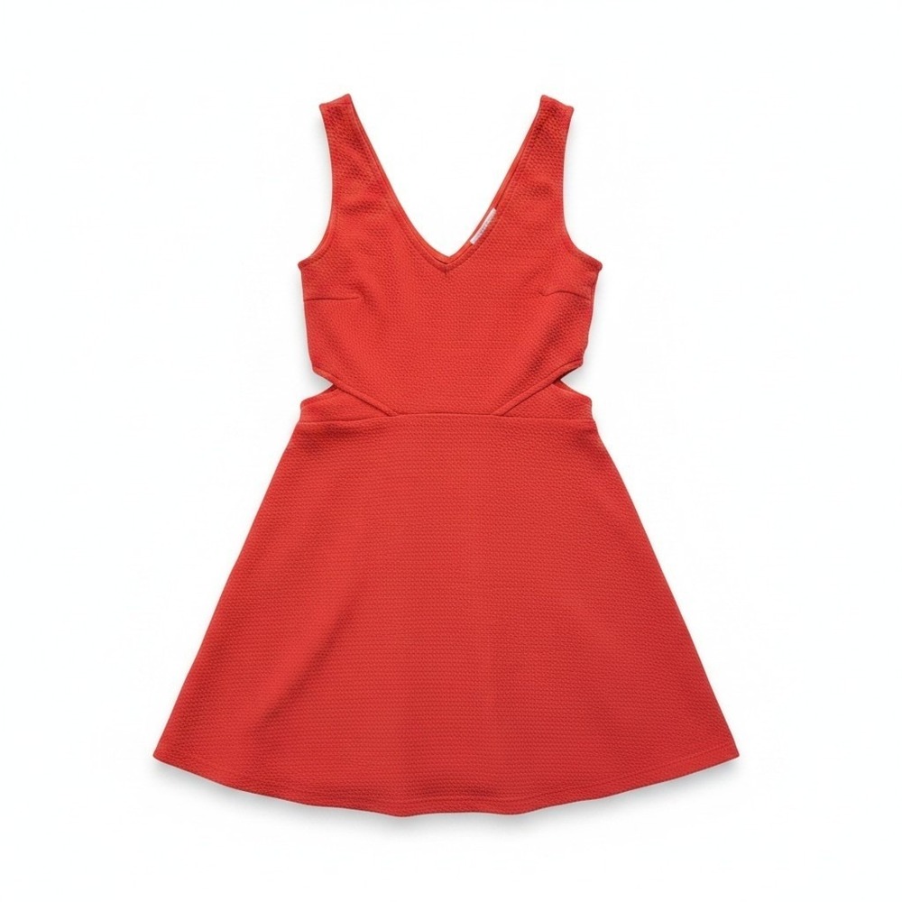 Soprano Women's Sleeveless Red Dress Small V-Neck Textured Fit Flare